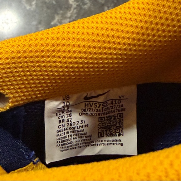 NEW Nike Air Force 1 ‘07 LV8 (HV5752 410) - Picture 9 of 10